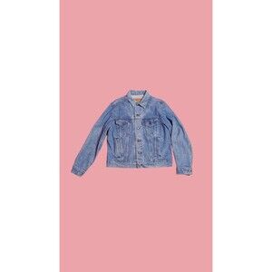 1980s-1990s LEVIS STRAUSS & CO. Trucker Denim Medium Wash Jacket W/Pockets. L-XL